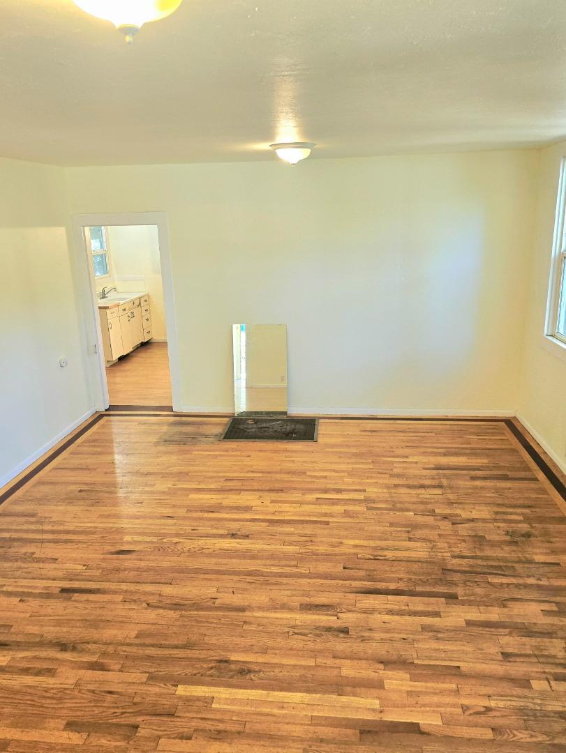 Detail Gallery Image 24 of 45 For 129 Broadway #129 131,  Jackson,  CA 95642 - 3 Beds | 2 Baths