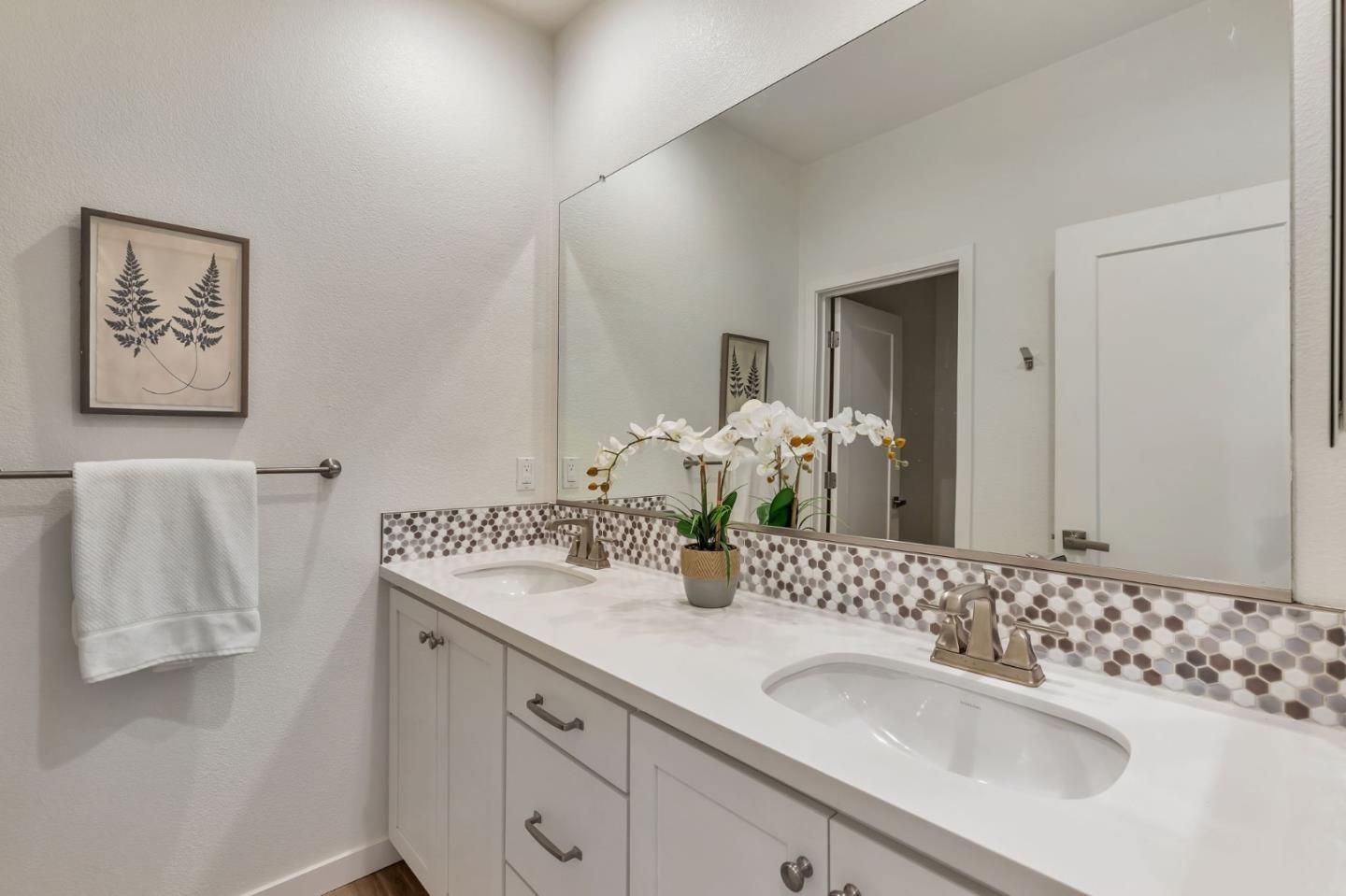 Detail Gallery Image 29 of 40 For 17094 Saint Brendan Loop, Morgan Hill,  CA 95037 - 3 Beds | 2/1 Baths