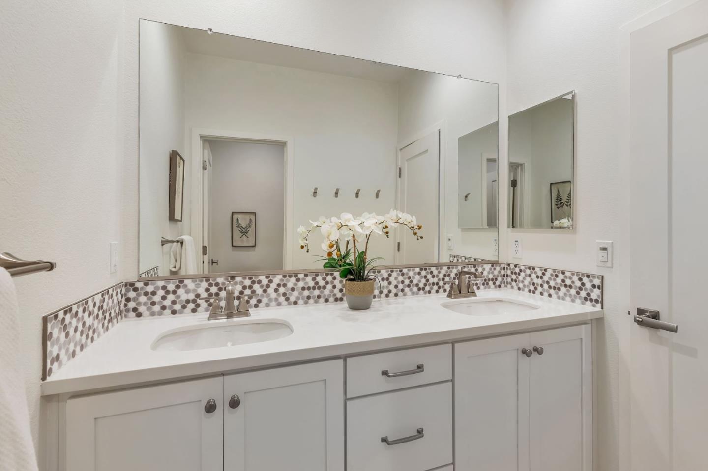 Detail Gallery Image 30 of 40 For 17094 Saint Brendan Loop, Morgan Hill,  CA 95037 - 3 Beds | 2/1 Baths