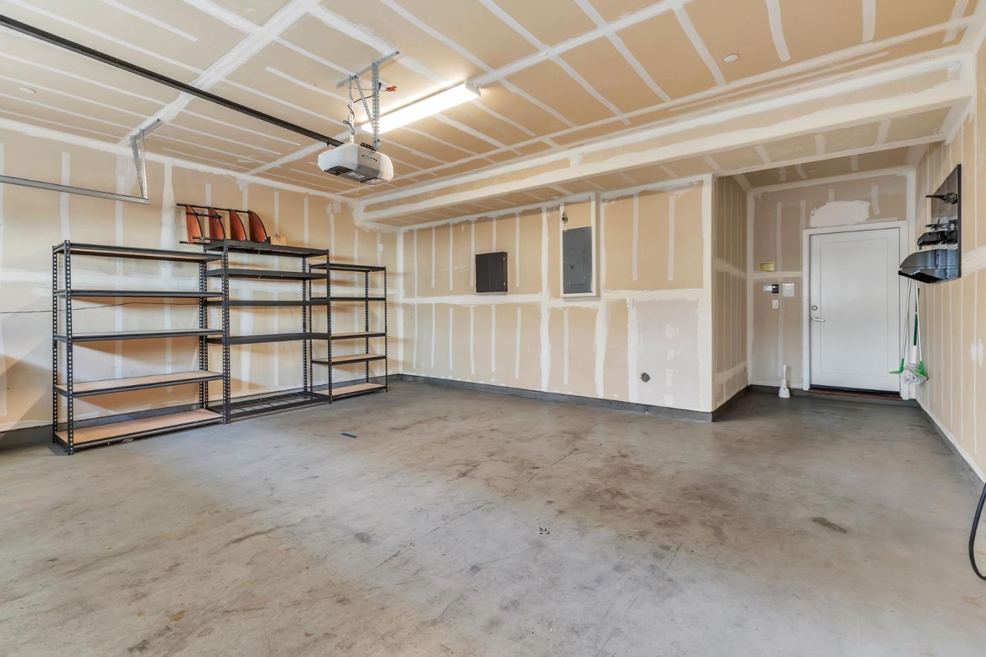 Detail Gallery Image 33 of 40 For 17094 Saint Brendan Loop, Morgan Hill,  CA 95037 - 3 Beds | 2/1 Baths