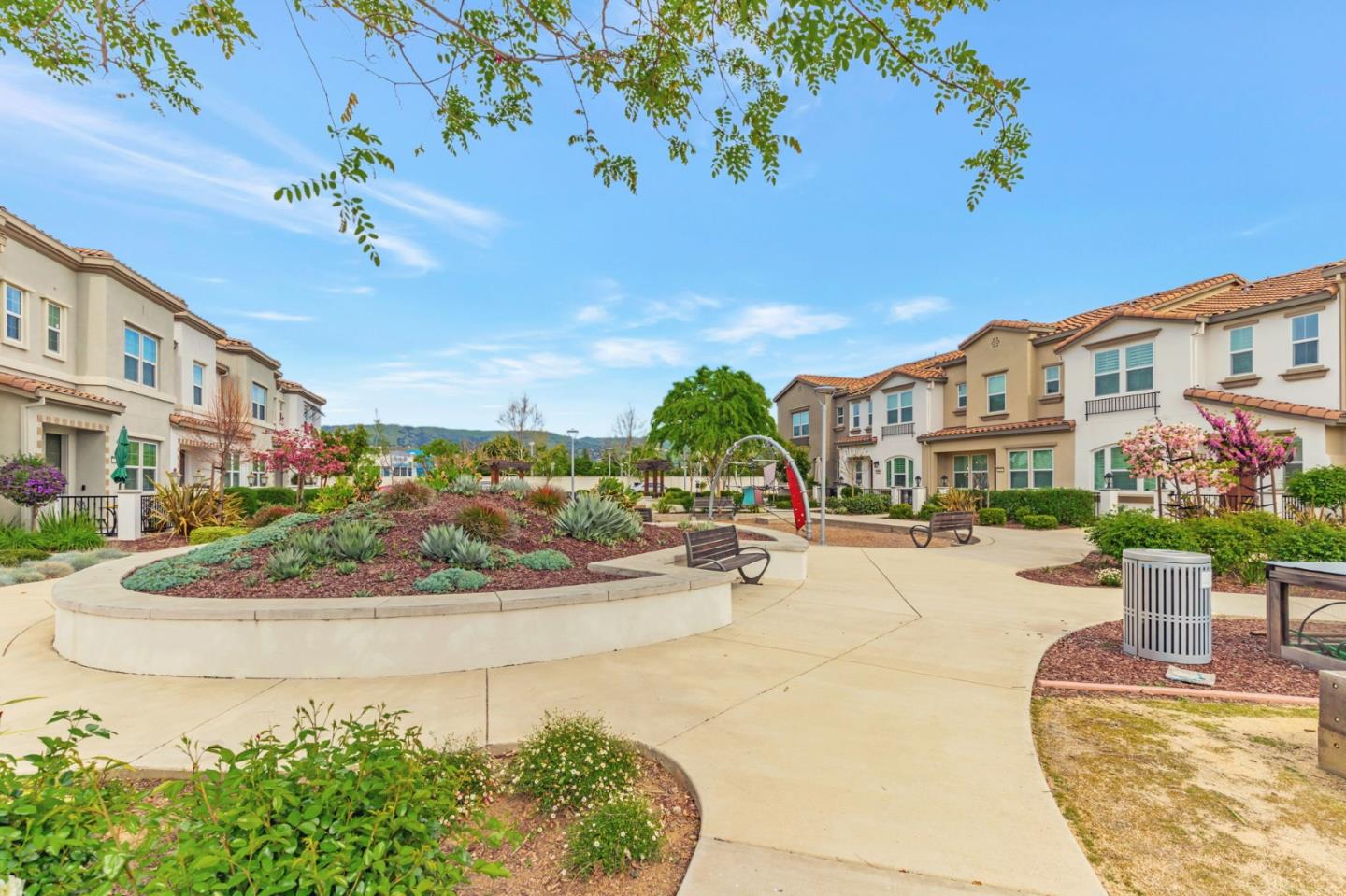 Detail Gallery Image 37 of 40 For 17094 Saint Brendan Loop, Morgan Hill,  CA 95037 - 3 Beds | 2/1 Baths