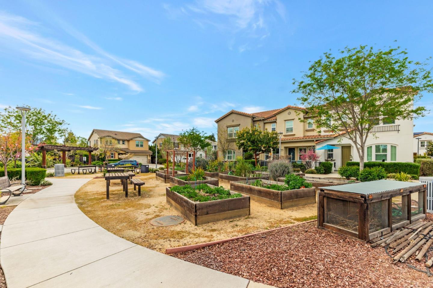 Detail Gallery Image 38 of 40 For 17094 Saint Brendan Loop, Morgan Hill,  CA 95037 - 3 Beds | 2/1 Baths