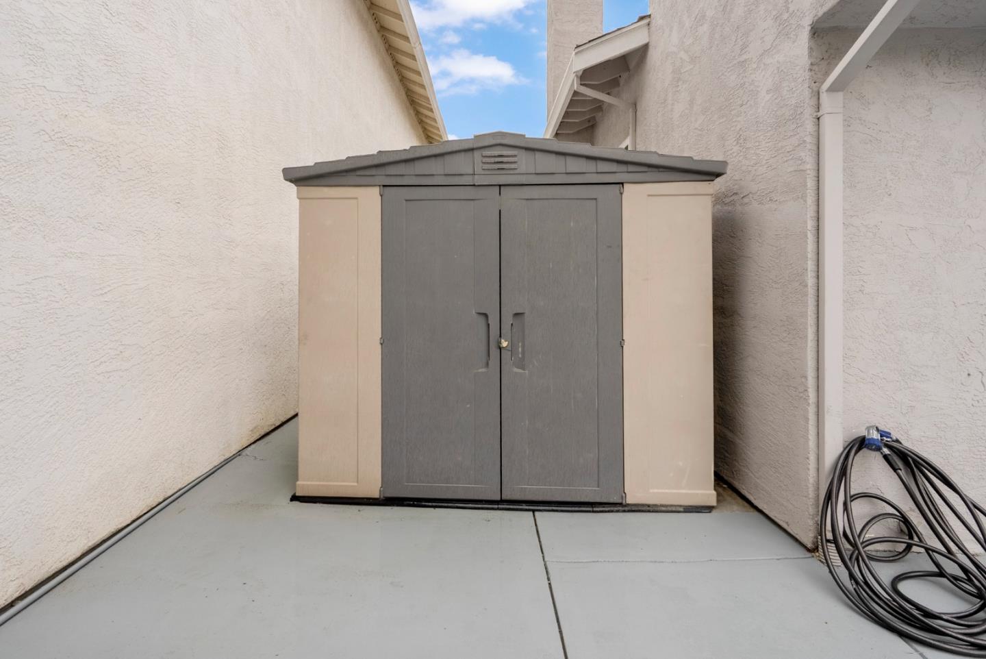 Detail Gallery Image 42 of 45 For 5291 Mill Creek Ln, San Jose,  CA 95136 - 3 Beds | 2/1 Baths