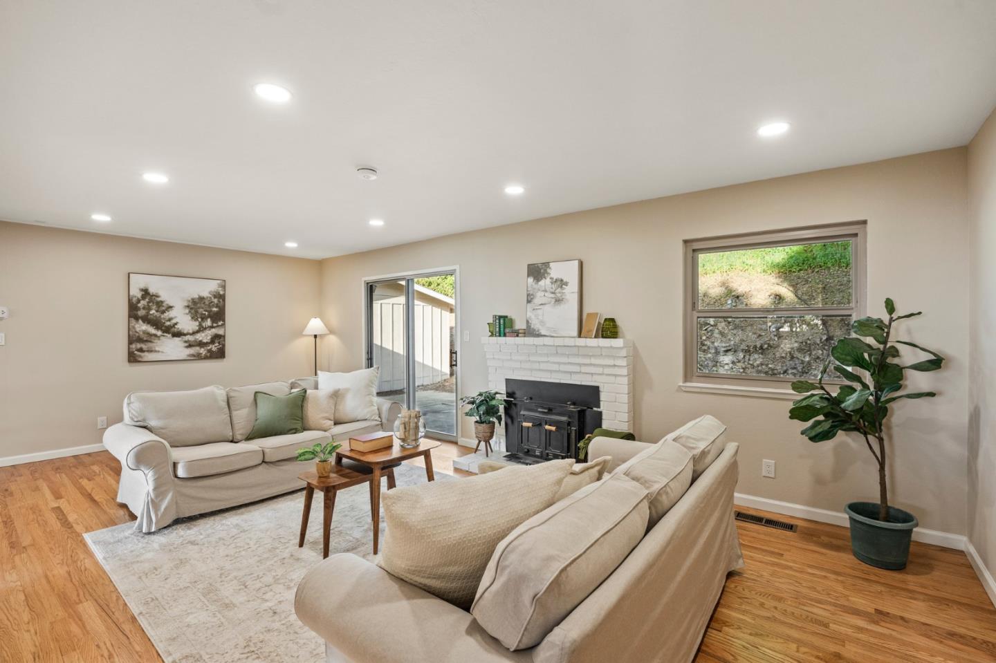 Detail Gallery Image 12 of 43 For 5152 Felter Rd, San Jose,  CA 95132 - 5 Beds | 3 Baths