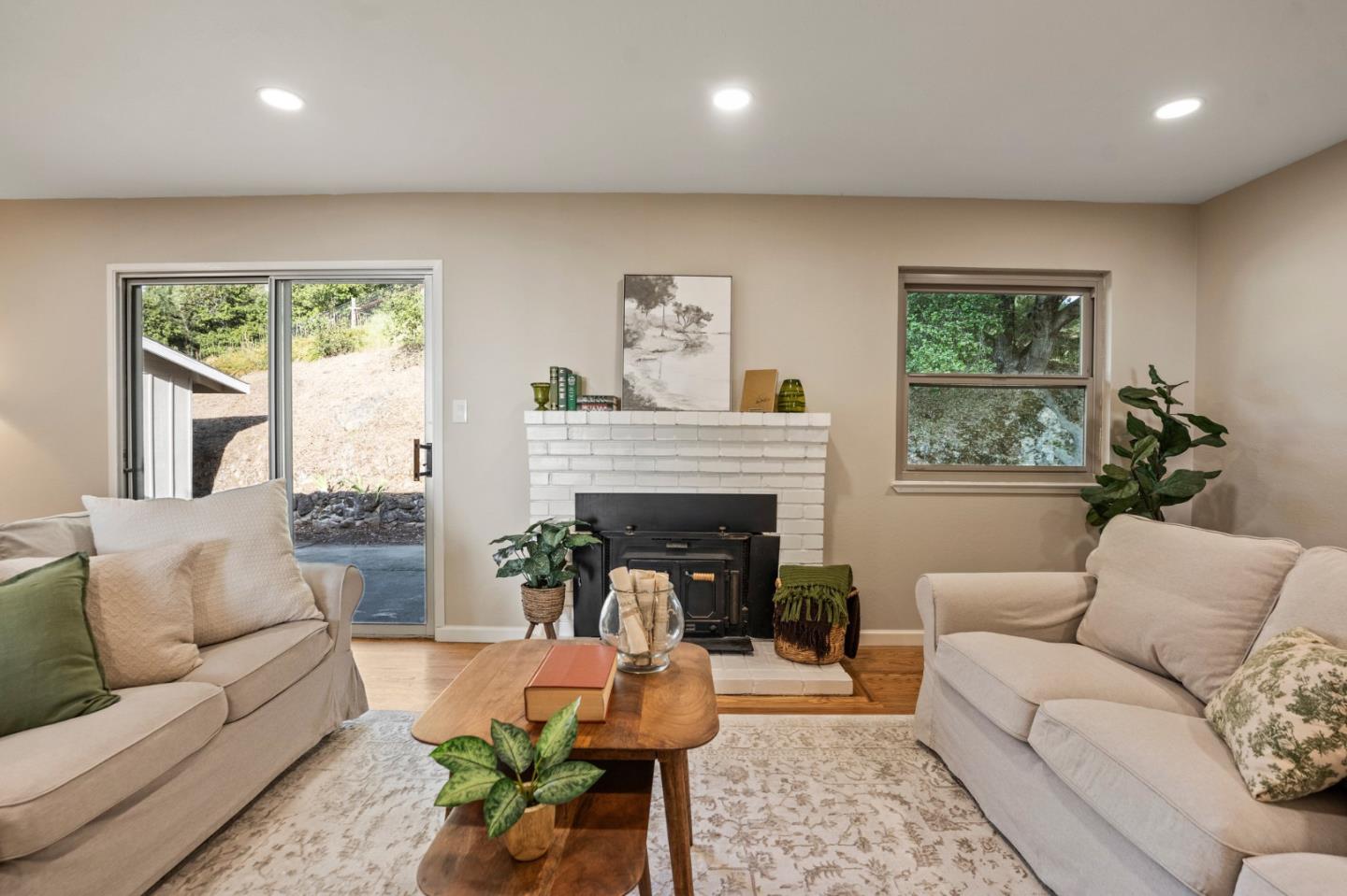 Detail Gallery Image 13 of 43 For 5152 Felter Rd, San Jose,  CA 95132 - 5 Beds | 3 Baths
