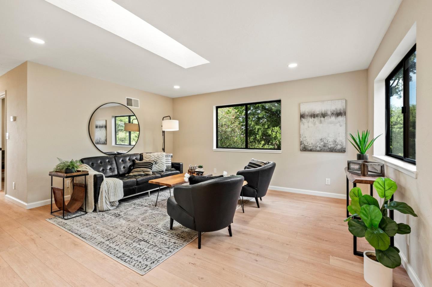 Detail Gallery Image 23 of 43 For 5152 Felter Rd, San Jose,  CA 95132 - 5 Beds | 3 Baths