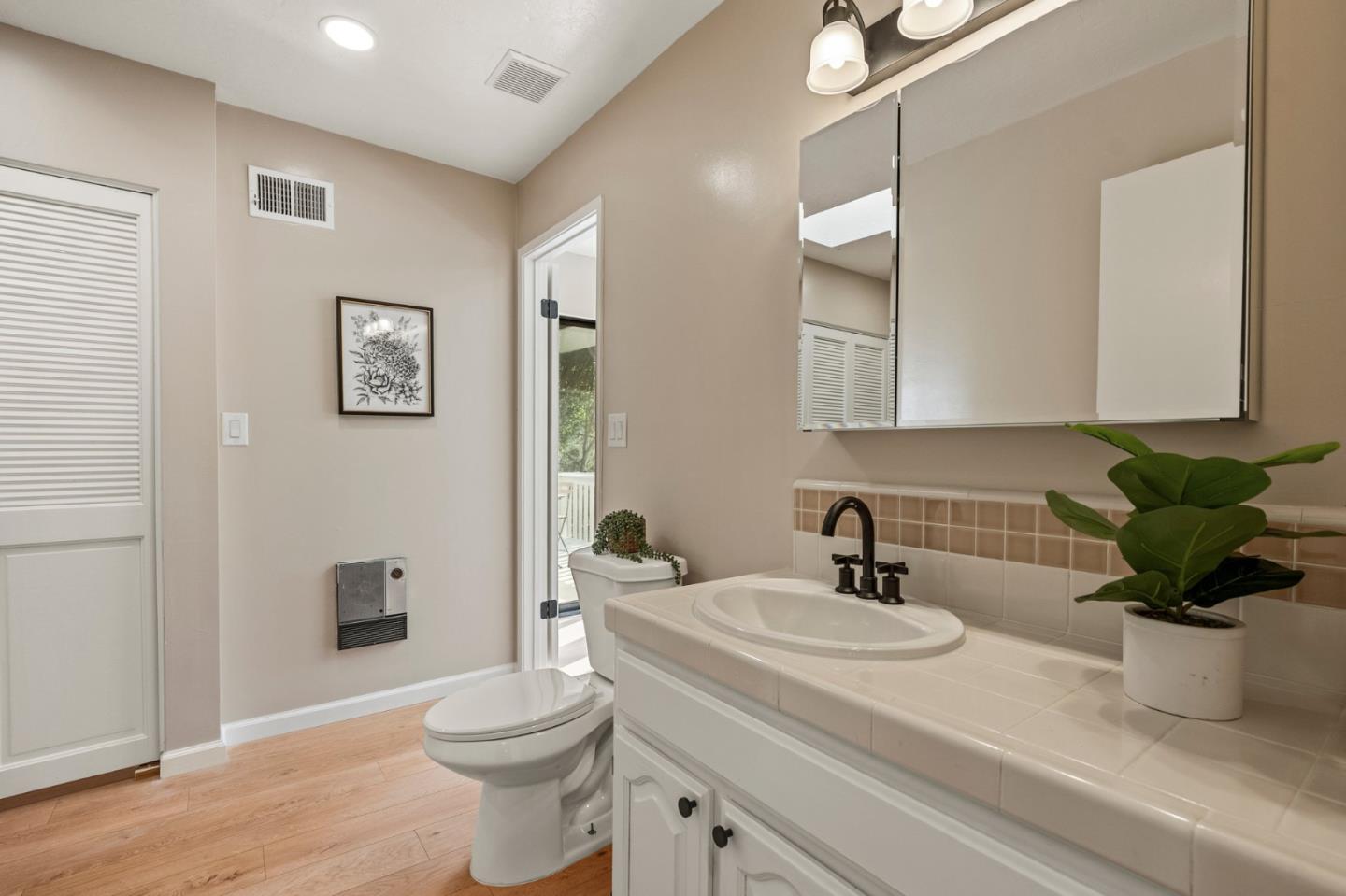 Detail Gallery Image 32 of 43 For 5152 Felter Rd, San Jose,  CA 95132 - 5 Beds | 3 Baths