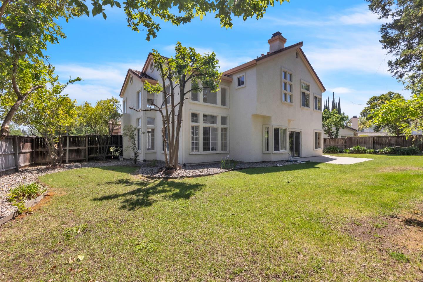 Detail Gallery Image 8 of 28 For Address Not Disclosed, Elk Grove,  CA 95758 - 4 Beds | 3 Baths