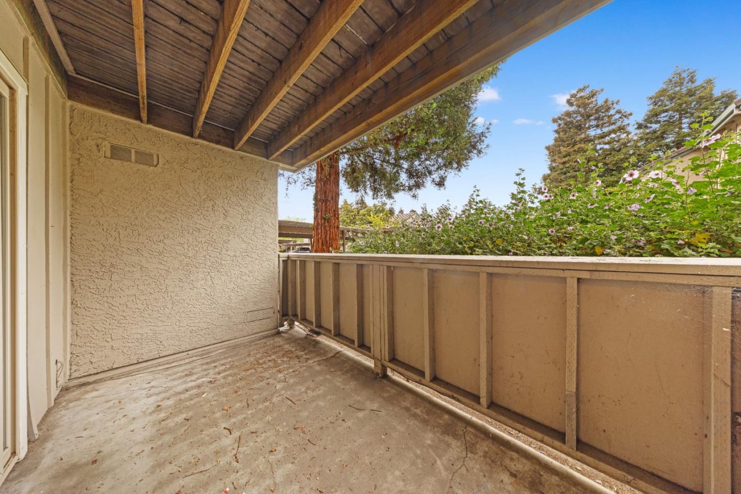 Detail Gallery Image 22 of 33 For 1241 Lakeview Cir, Pittsburg,  CA 94565 - 3 Beds | 2 Baths
