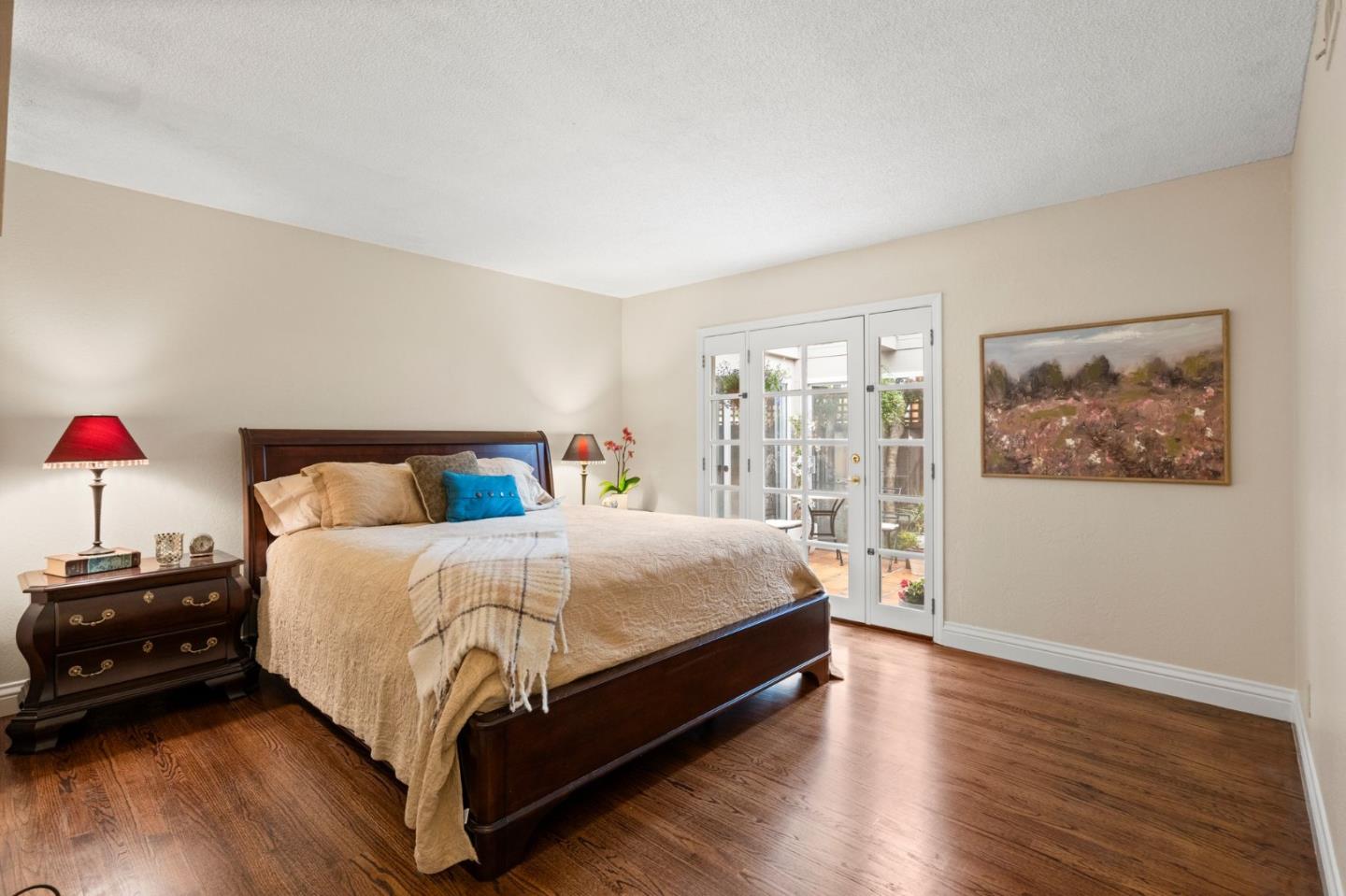 Detail Gallery Image 20 of 27 For 266 Curlew Ct, Foster City,  CA 94404 - 5 Beds | 2 Baths