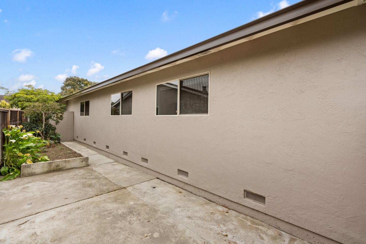 Detail Gallery Image 26 of 27 For 266 Curlew Ct, Foster City,  CA 94404 - 5 Beds | 2 Baths
