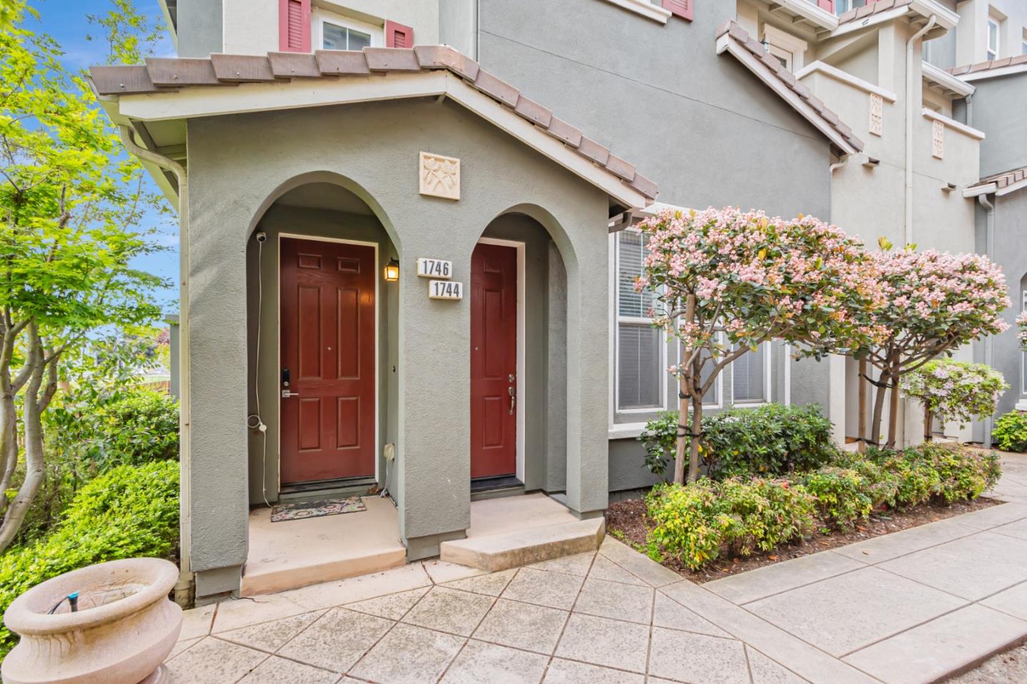 Detail Gallery Image 5 of 35 For 1744 Snell Pl, Milpitas,  CA 95035 - 3 Beds | 2 Baths