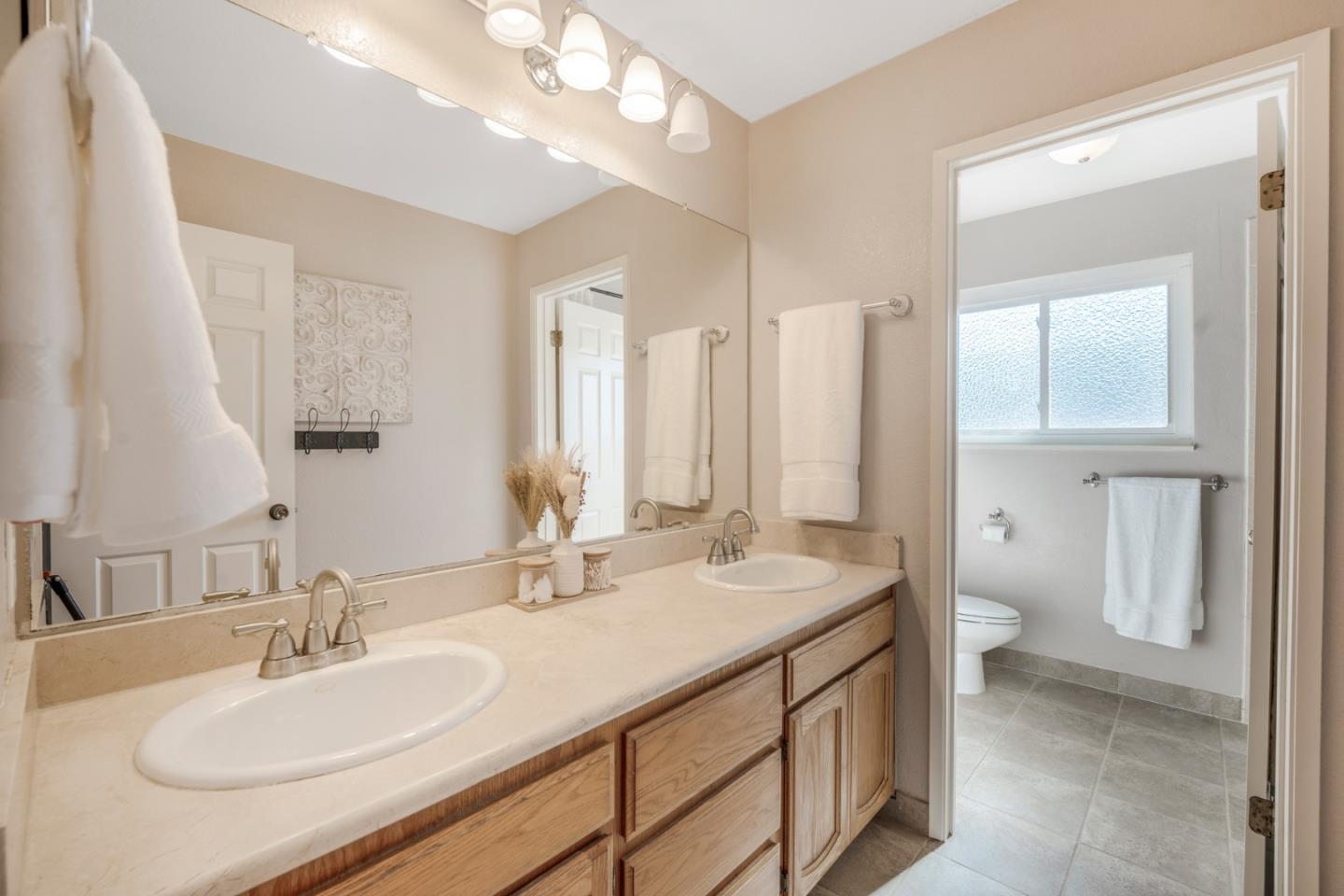 Detail Gallery Image 20 of 38 For 15465 La Pala Ct, Morgan Hill,  CA 95037 - 4 Beds | 2/1 Baths