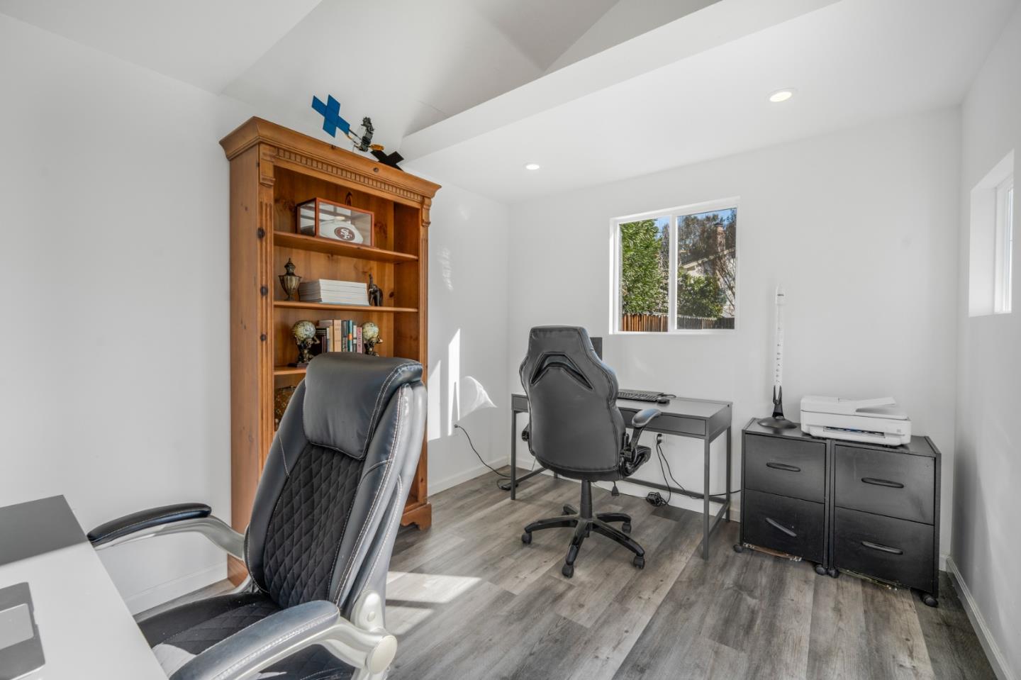 Detail Gallery Image 33 of 38 For 15465 La Pala Ct, Morgan Hill,  CA 95037 - 4 Beds | 2/1 Baths