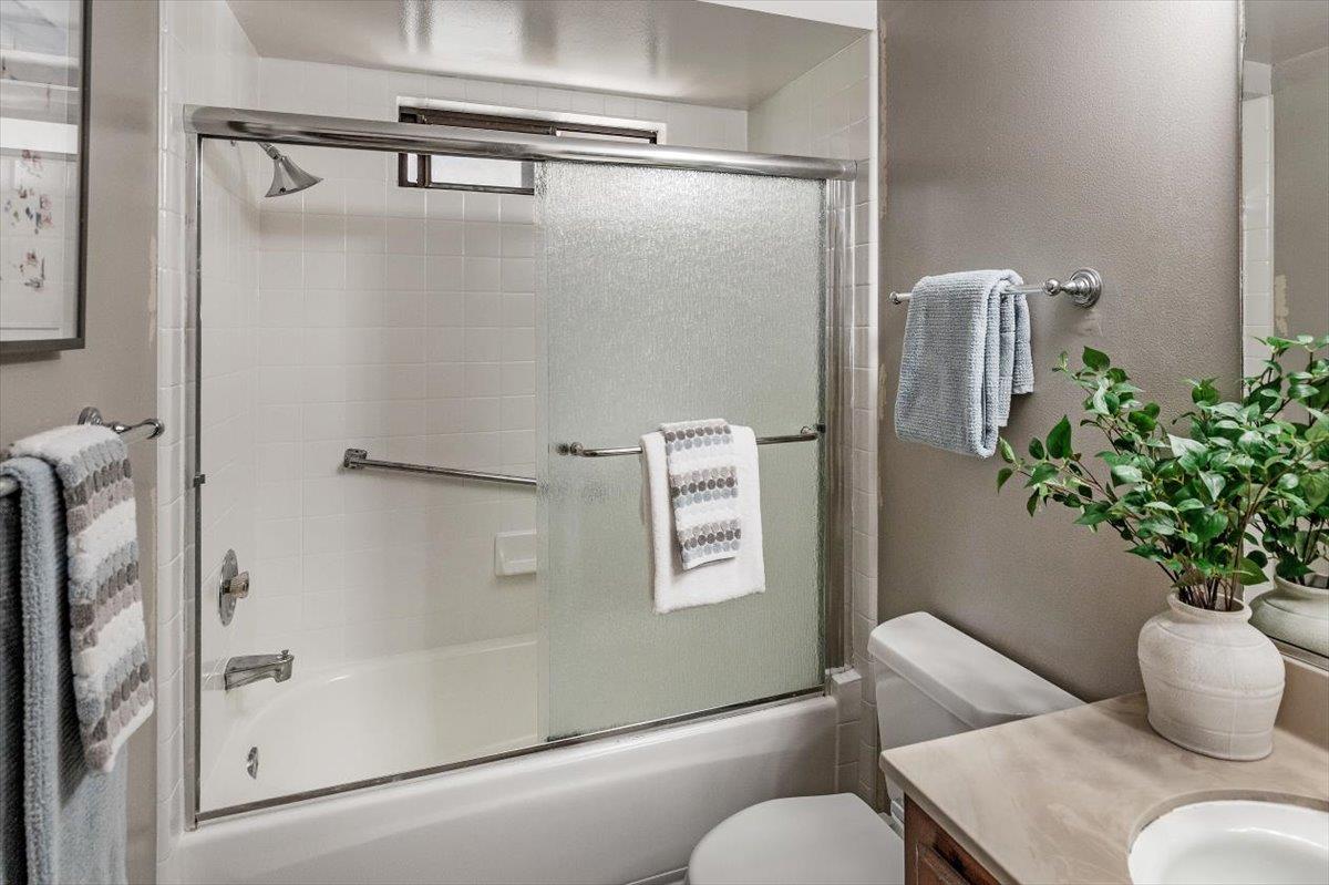 Detail Gallery Image 9 of 21 For 18952 Sara Park Cir, Saratoga,  CA 95070 - 1 Beds | 1 Baths
