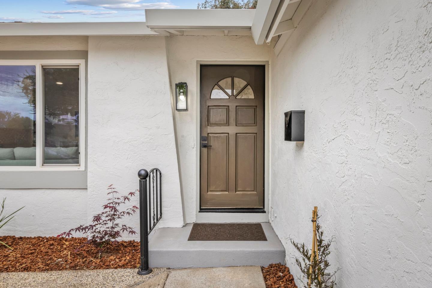 Detail Gallery Image 8 of 41 For 1575 Acacia Way, Morgan Hill,  CA 95037 - 4 Beds | 2 Baths