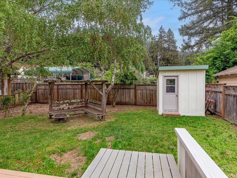 Detail Gallery Image 19 of 22 For 13165 Oak St, Boulder Creek,  CA 95006 - 2 Beds | 2 Baths