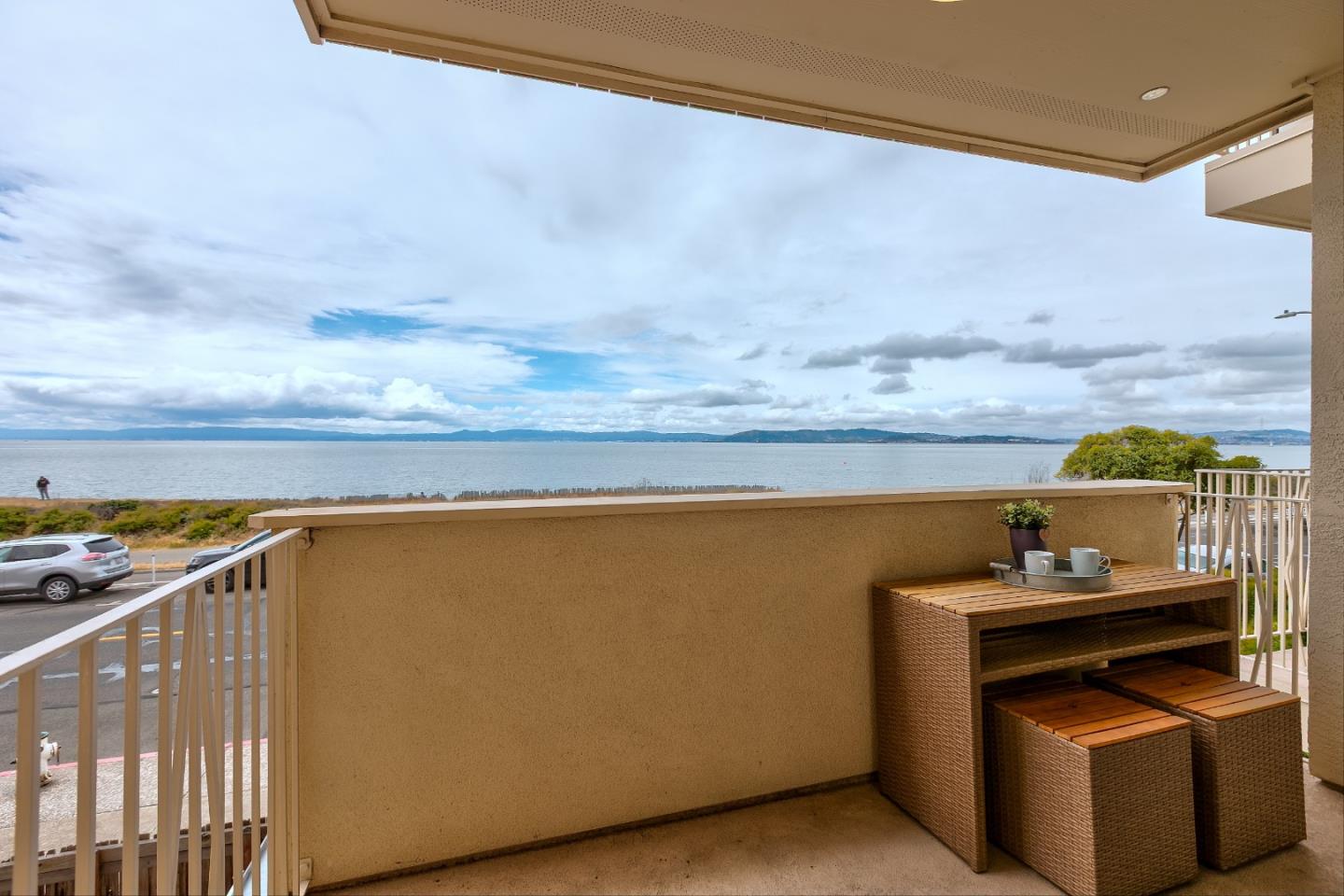 Detail Gallery Image 12 of 29 For 933 Shoreline Dr #203,  Alameda,  CA 94501 - 2 Beds | 2 Baths