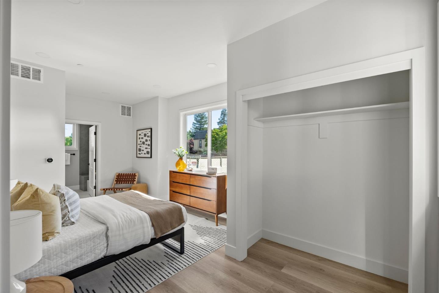 Detail Gallery Image 16 of 29 For 523 Union Ave, Campbell,  CA 95008 - 4 Beds | 4/1 Baths