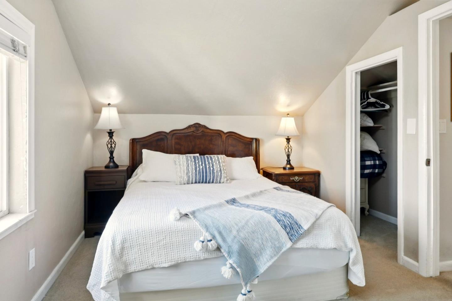 Detail Gallery Image 21 of 41 For 640 17th Ave, Santa Cruz,  CA 95062 - 4 Beds | 3 Baths