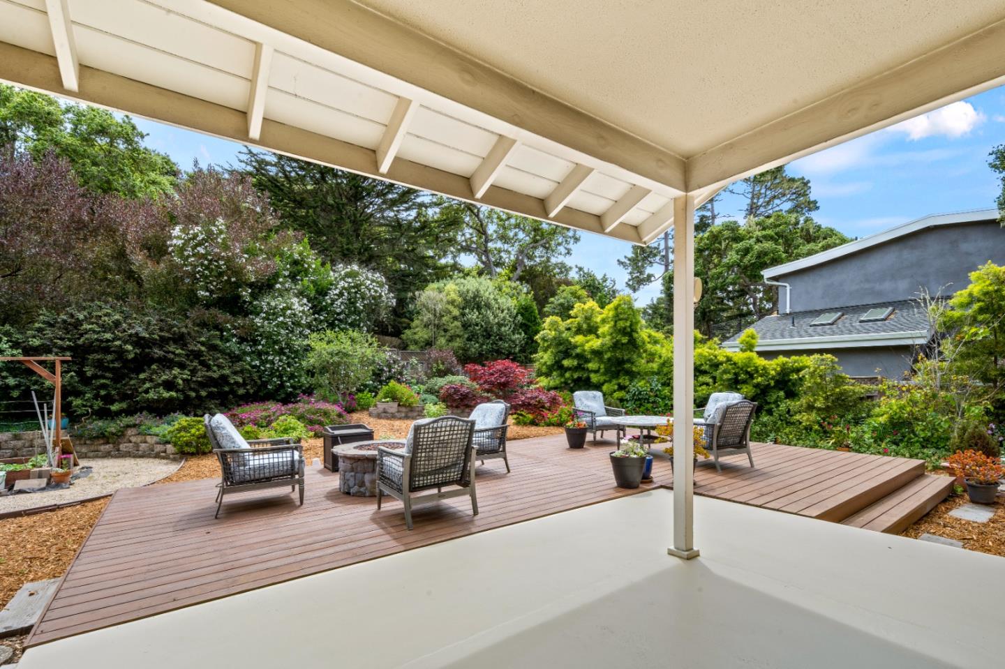 Detail Gallery Image 23 of 29 For 2811 Forest Lodge Rd, Pebble Beach,  CA 93953 - 3 Beds | 2 Baths