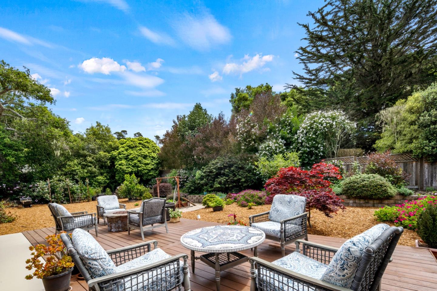 Detail Gallery Image 25 of 29 For 2811 Forest Lodge Rd, Pebble Beach,  CA 93953 - 3 Beds | 2 Baths
