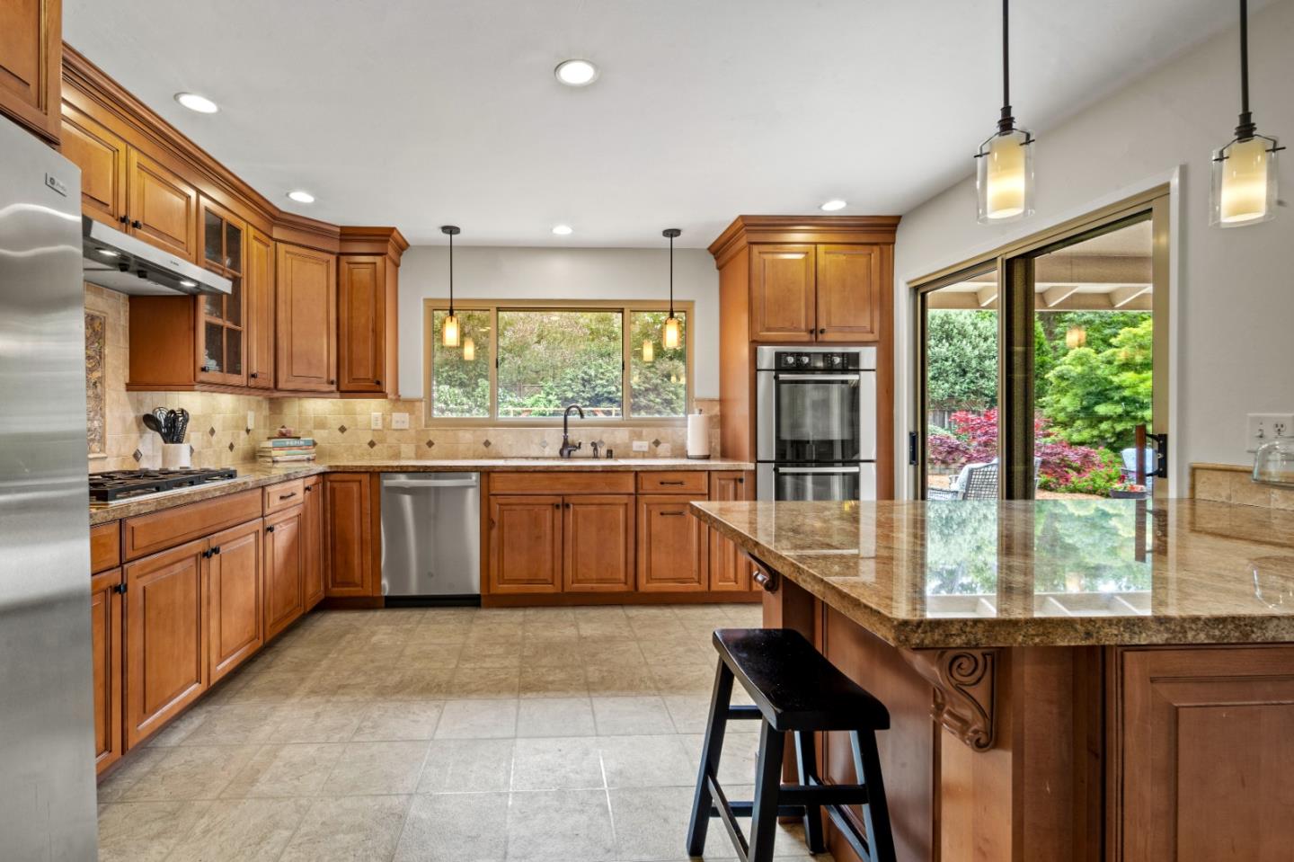 Detail Gallery Image 4 of 29 For 2811 Forest Lodge Rd, Pebble Beach,  CA 93953 - 3 Beds | 2 Baths