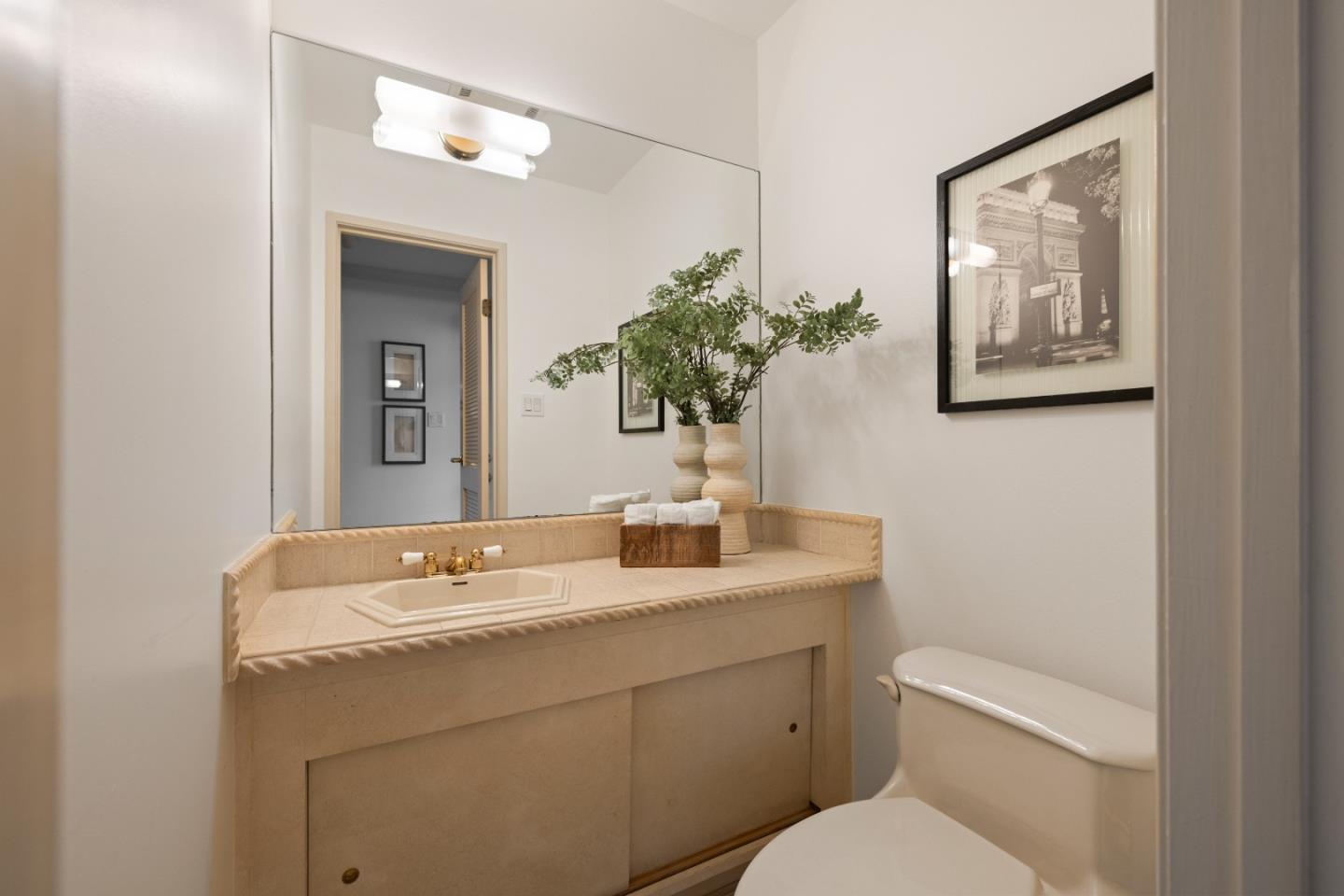 Detail Gallery Image 13 of 35 For 812 N Delaware St, San Mateo,  CA 94401 - 3 Beds | 2/1 Baths