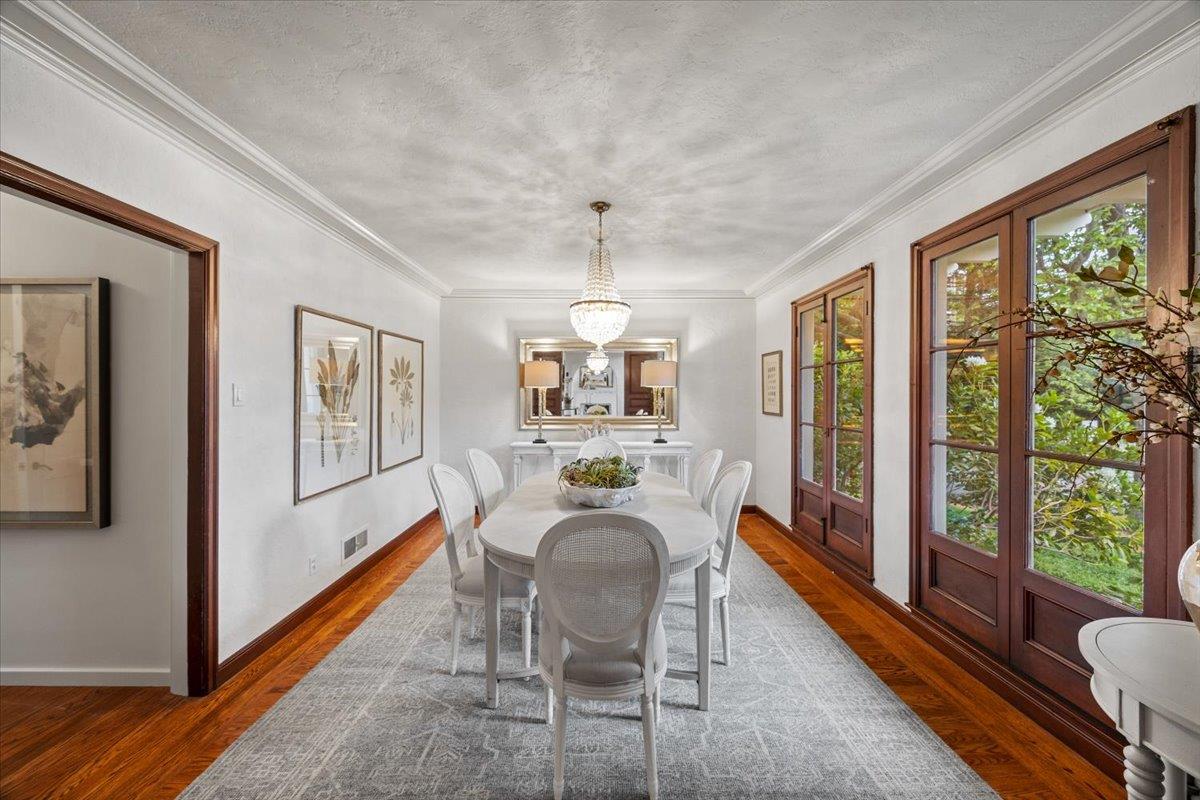 Detail Gallery Image 12 of 49 For 485 Dorchester Rd, San Mateo,  CA 94402 - 5 Beds | 3/1 Baths