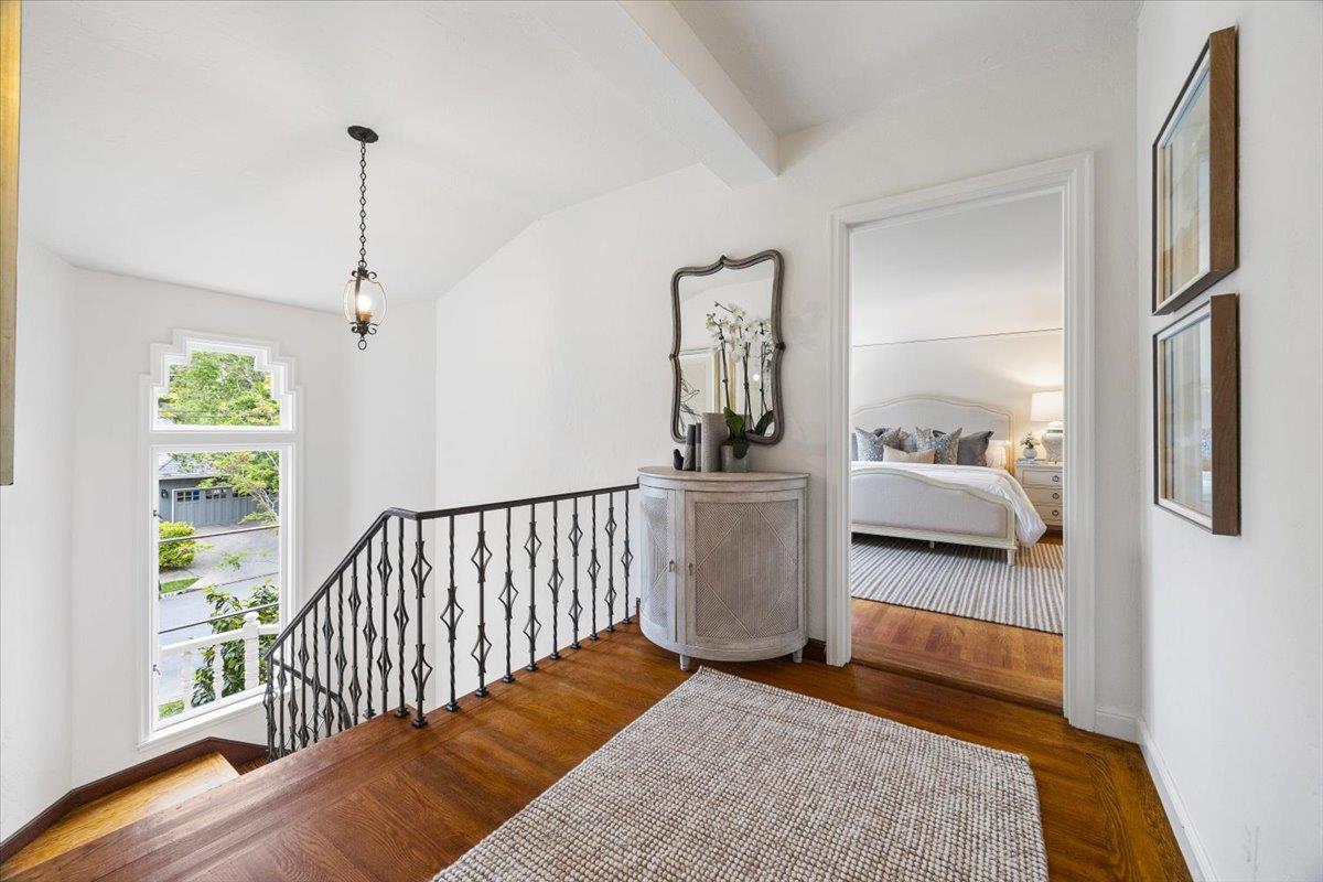 Detail Gallery Image 26 of 49 For 485 Dorchester Rd, San Mateo,  CA 94402 - 5 Beds | 3/1 Baths