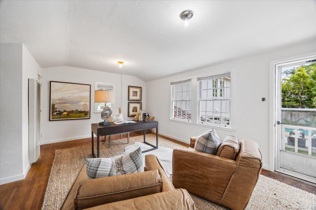 Detail Gallery Image 37 of 49 For 485 Dorchester Rd, San Mateo,  CA 94402 - 5 Beds | 3/1 Baths