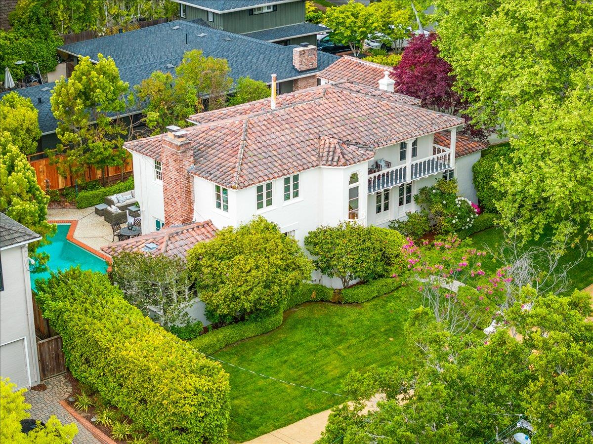 Detail Gallery Image 43 of 49 For 485 Dorchester Rd, San Mateo,  CA 94402 - 5 Beds | 3/1 Baths