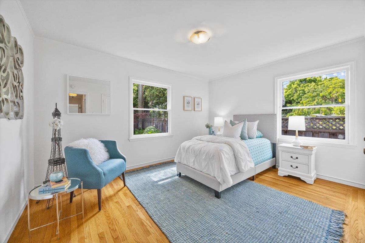 Detail Gallery Image 15 of 26 For 447 Cumberland Dr, Burlingame,  CA 94010 - 3 Beds | 2 Baths