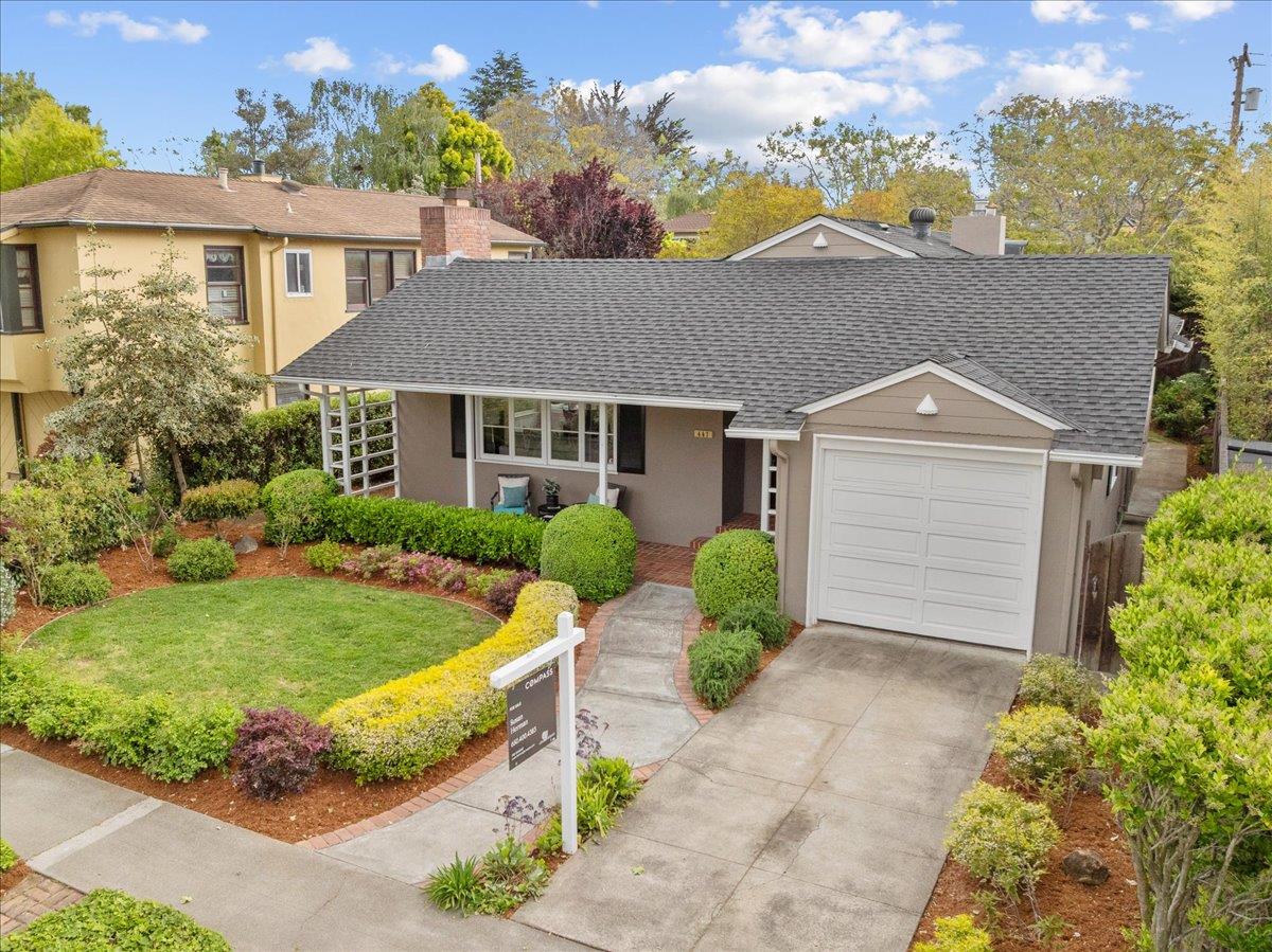 Detail Gallery Image 23 of 26 For 447 Cumberland Dr, Burlingame,  CA 94010 - 3 Beds | 2 Baths
