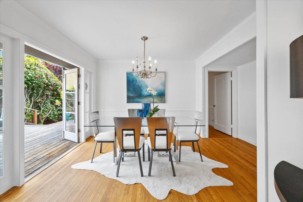 Detail Gallery Image 6 of 26 For 447 Cumberland Dr, Burlingame,  CA 94010 - 3 Beds | 2 Baths