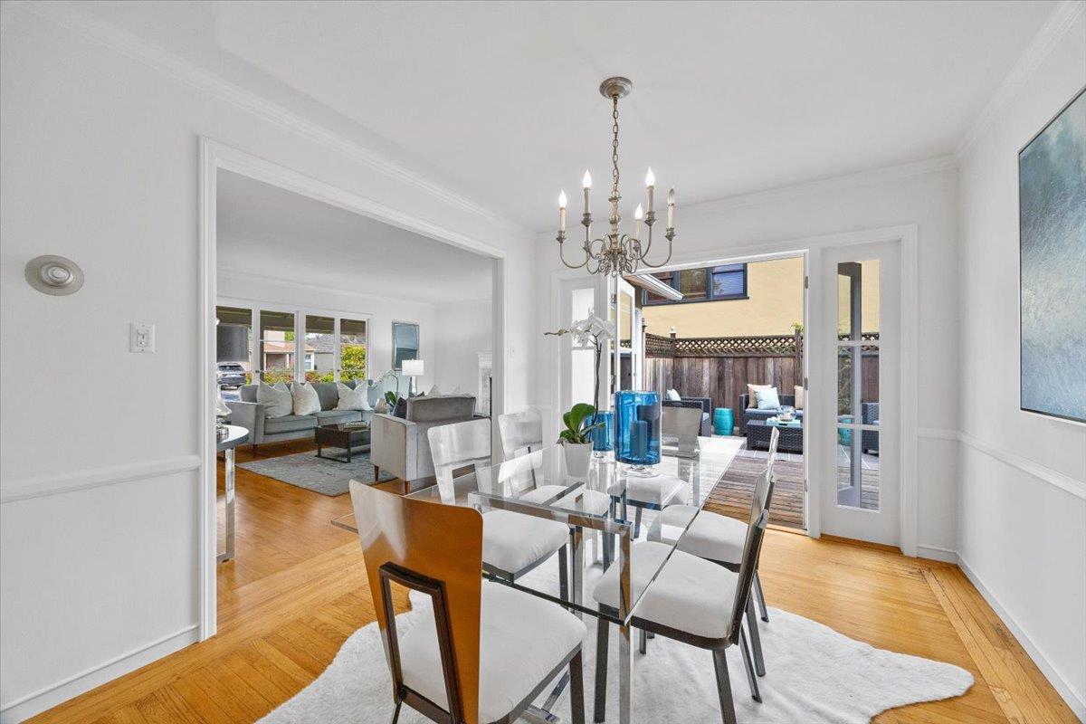 Detail Gallery Image 7 of 26 For 447 Cumberland Dr, Burlingame,  CA 94010 - 3 Beds | 2 Baths