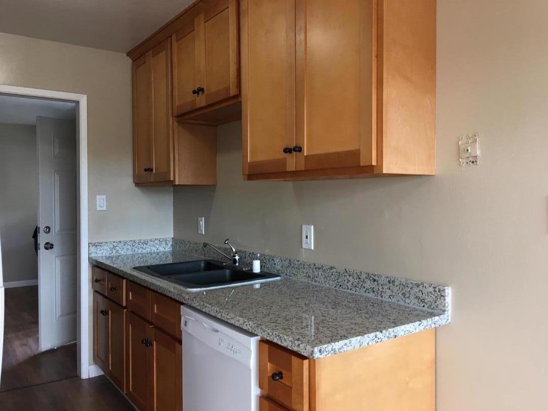 Detail Gallery Image 10 of 18 For 755 E Duane Ave #H,  Sunnyvale,  CA 94085 - 2 Beds | 1 Baths