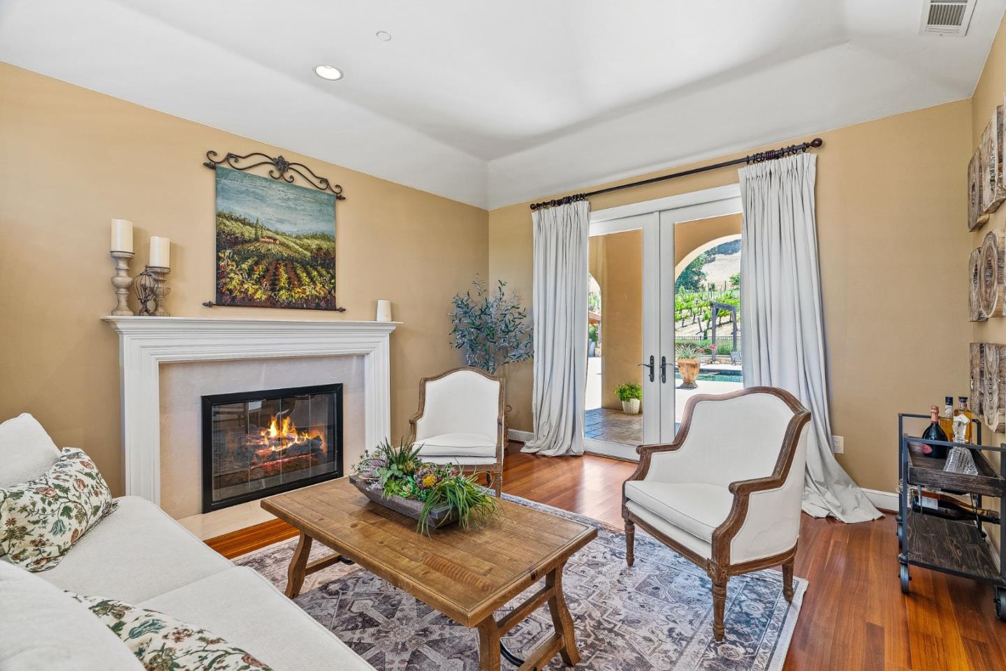 Detail Gallery Image 22 of 79 For 1405 Lakeview Ct, San Martin,  CA 95046 - 5 Beds | 6/1 Baths