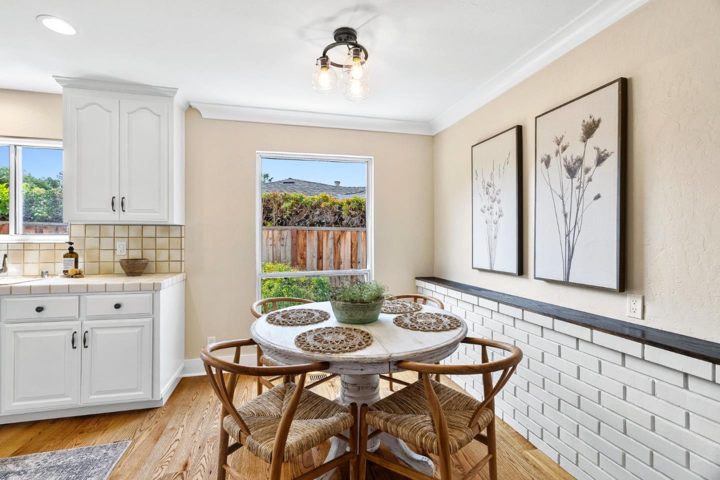 Detail Gallery Image 6 of 26 For 6694 Mount Forest Dr, San Jose,  CA 95120 - 4 Beds | 2 Baths