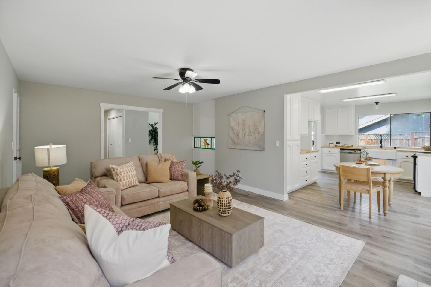 Detail Gallery Image 11 of 42 For 16720 Wild Oak Way, Morgan Hill,  CA 95037 - 4 Beds | 2 Baths