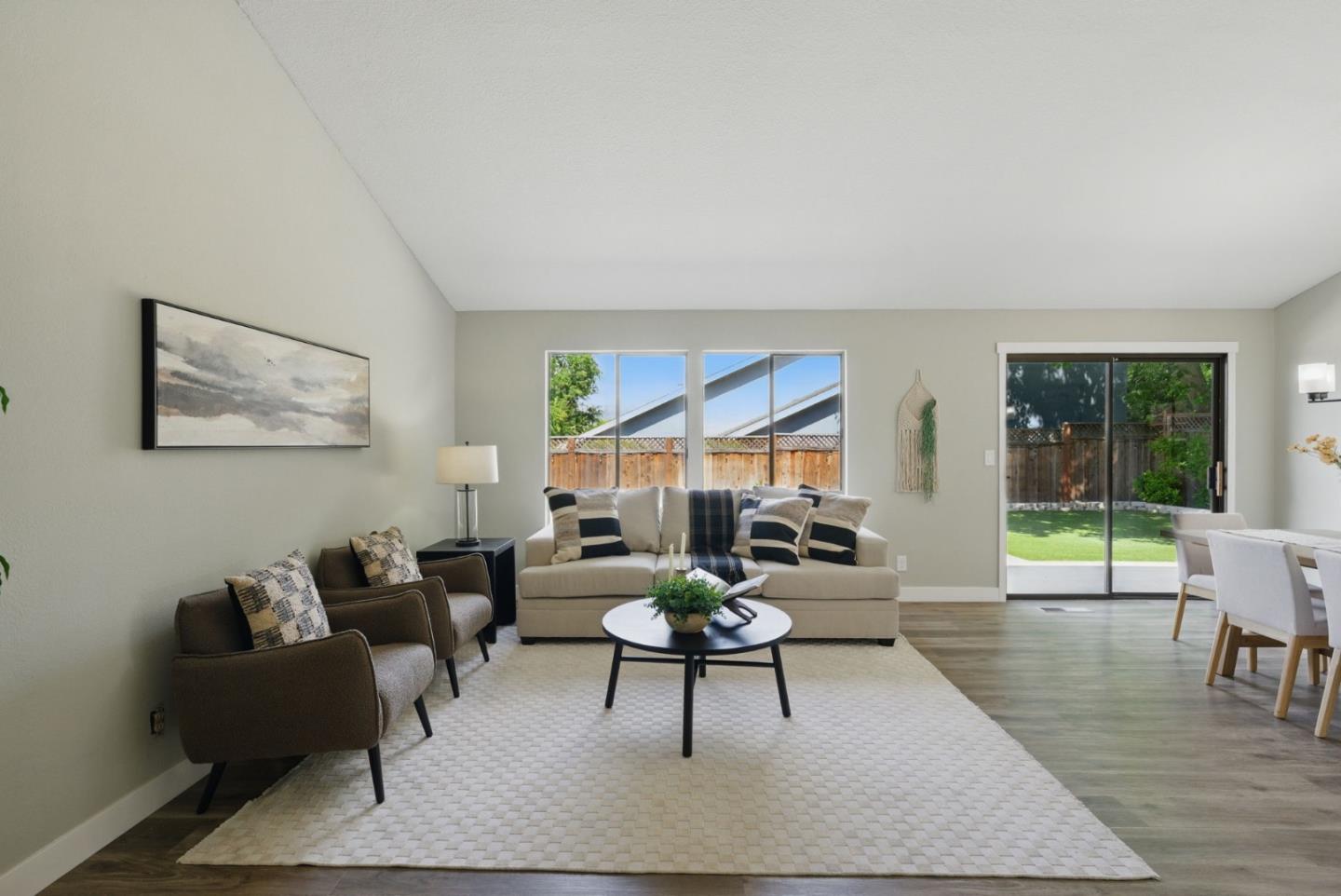 Detail Gallery Image 13 of 42 For 16720 Wild Oak Way, Morgan Hill,  CA 95037 - 4 Beds | 2 Baths