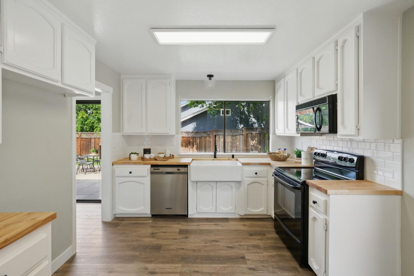 Detail Gallery Image 23 of 42 For 16720 Wild Oak Way, Morgan Hill,  CA 95037 - 4 Beds | 2 Baths