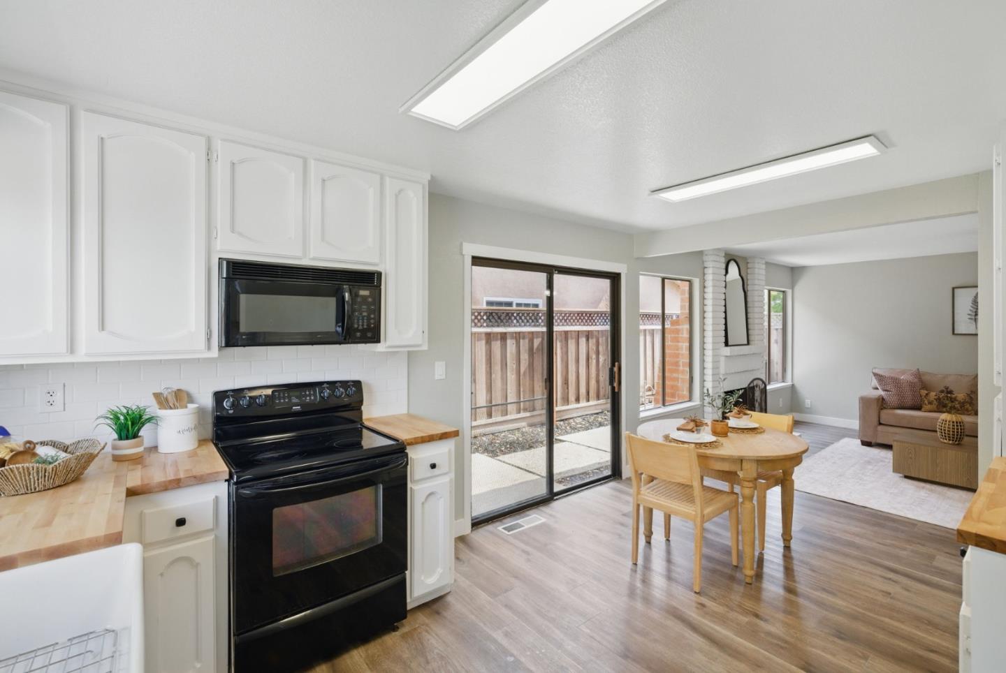 Detail Gallery Image 24 of 42 For 16720 Wild Oak Way, Morgan Hill,  CA 95037 - 4 Beds | 2 Baths