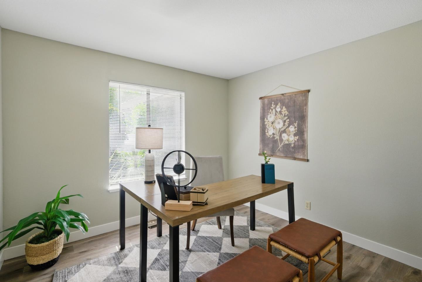Detail Gallery Image 5 of 42 For 16720 Wild Oak Way, Morgan Hill,  CA 95037 - 4 Beds | 2 Baths