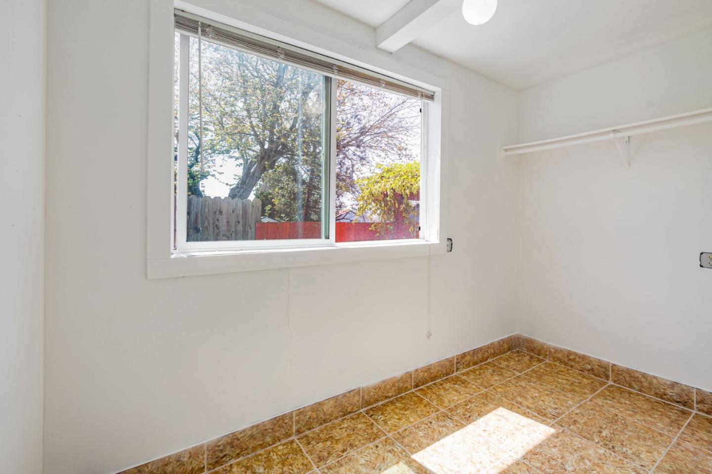 Detail Gallery Image 45 of 47 For 1790 Tulare Ave, Richmond,  CA 94805 - 2 Beds | 1/1 Baths