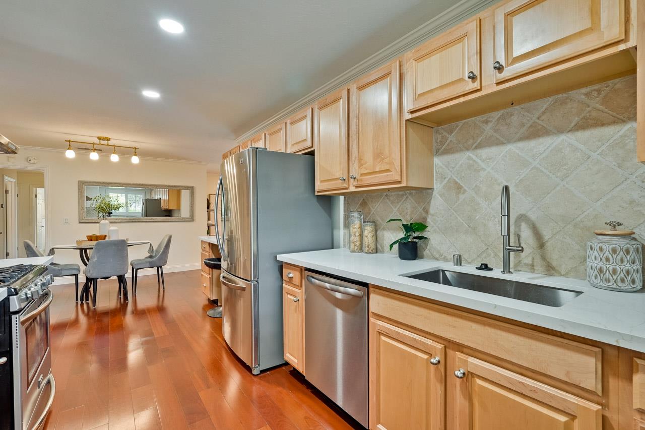 Detail Gallery Image 9 of 30 For 1855 Nelson Way, San Jose,  CA 95124 - 4 Beds | 2 Baths