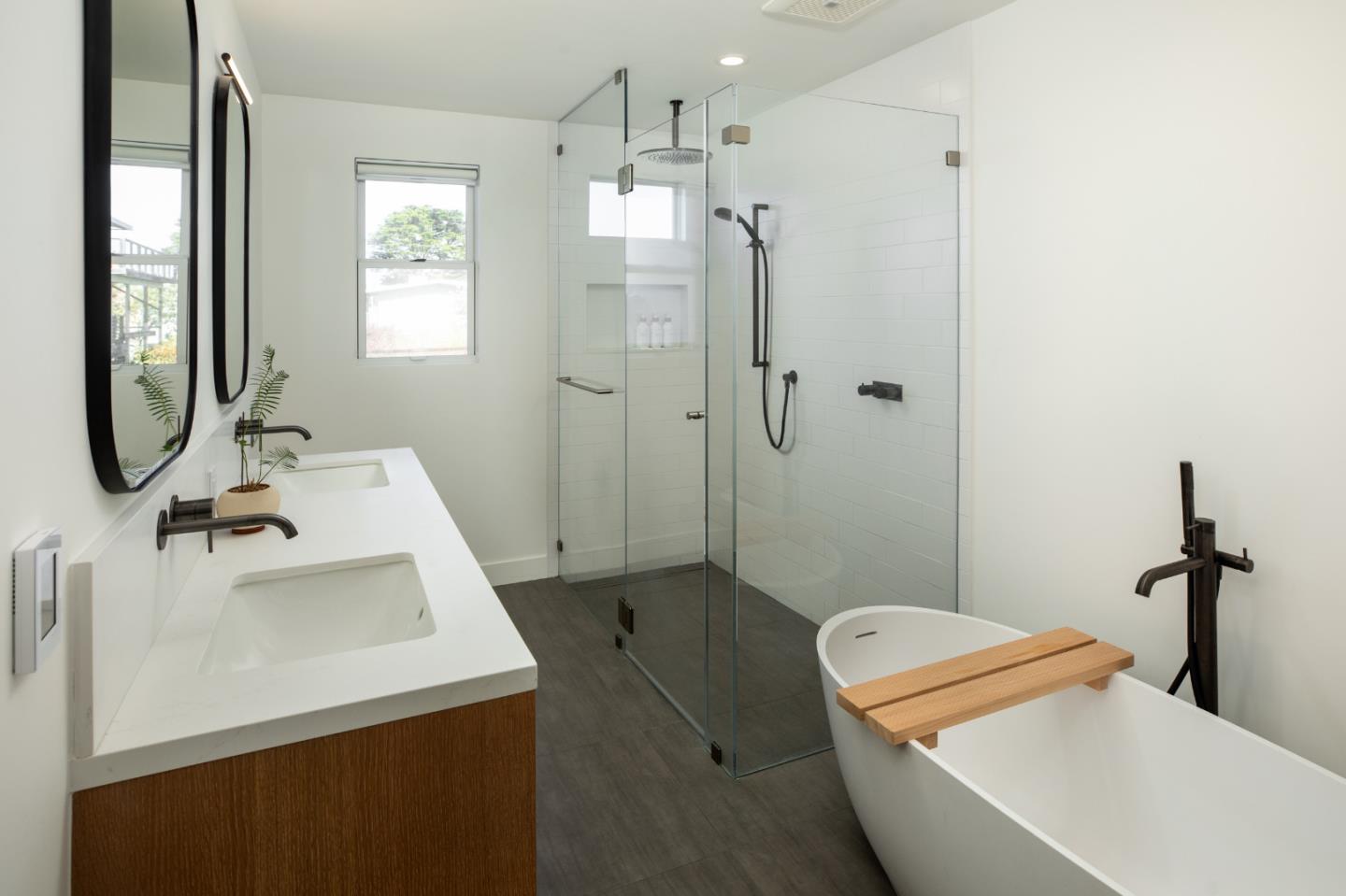 Detail Gallery Image 20 of 46 For 530 Stetson St, Moss Beach,  CA 94038 - 3 Beds | 3 Baths