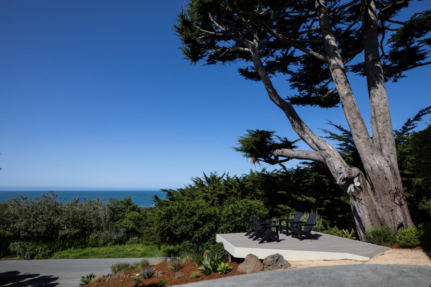 Detail Gallery Image 28 of 46 For 530 Stetson St, Moss Beach,  CA 94038 - 3 Beds | 3 Baths