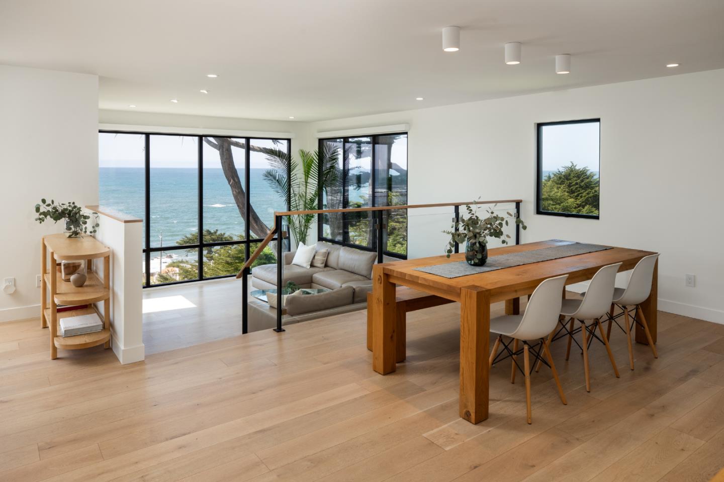 Detail Gallery Image 6 of 46 For 530 Stetson St, Moss Beach,  CA 94038 - 3 Beds | 3 Baths