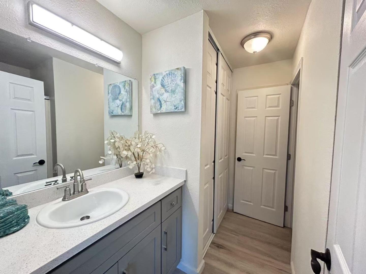 Detail Gallery Image 8 of 19 For 186 Checkers Dr, San Jose,  CA 95116 - 4 Beds | 2 Baths
